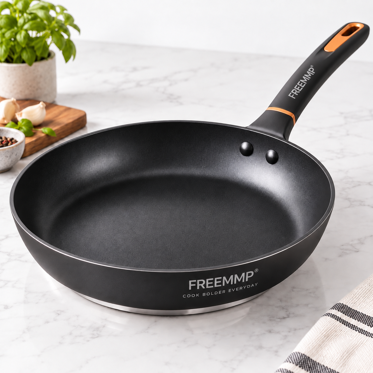FREEMMP Everyday Precision Fry Pan – Rapid Even-Heat Base, Smooth Non-Stick Surface & Comfort-Grip Design for Eggs, Steaks, Veggies & Daily Cooking 🧡